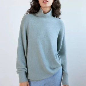Aritzia Wilfred Free - light blue hush knit turtleneck- NWOT- Size S